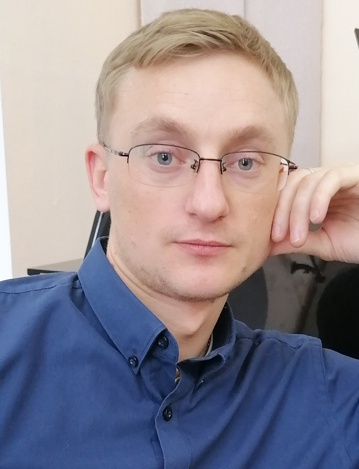Антошкевич Роман