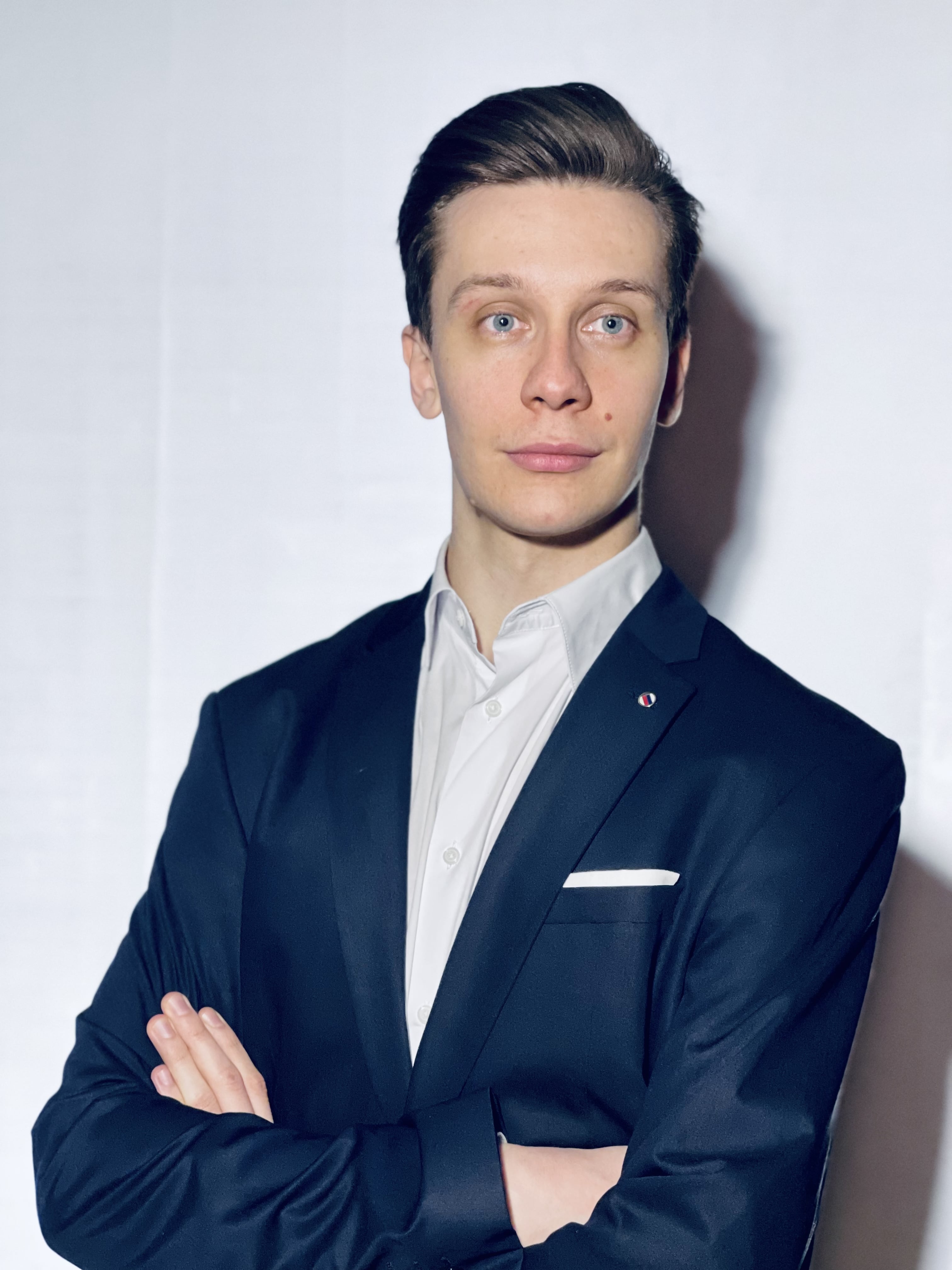 Молодец Анатолий